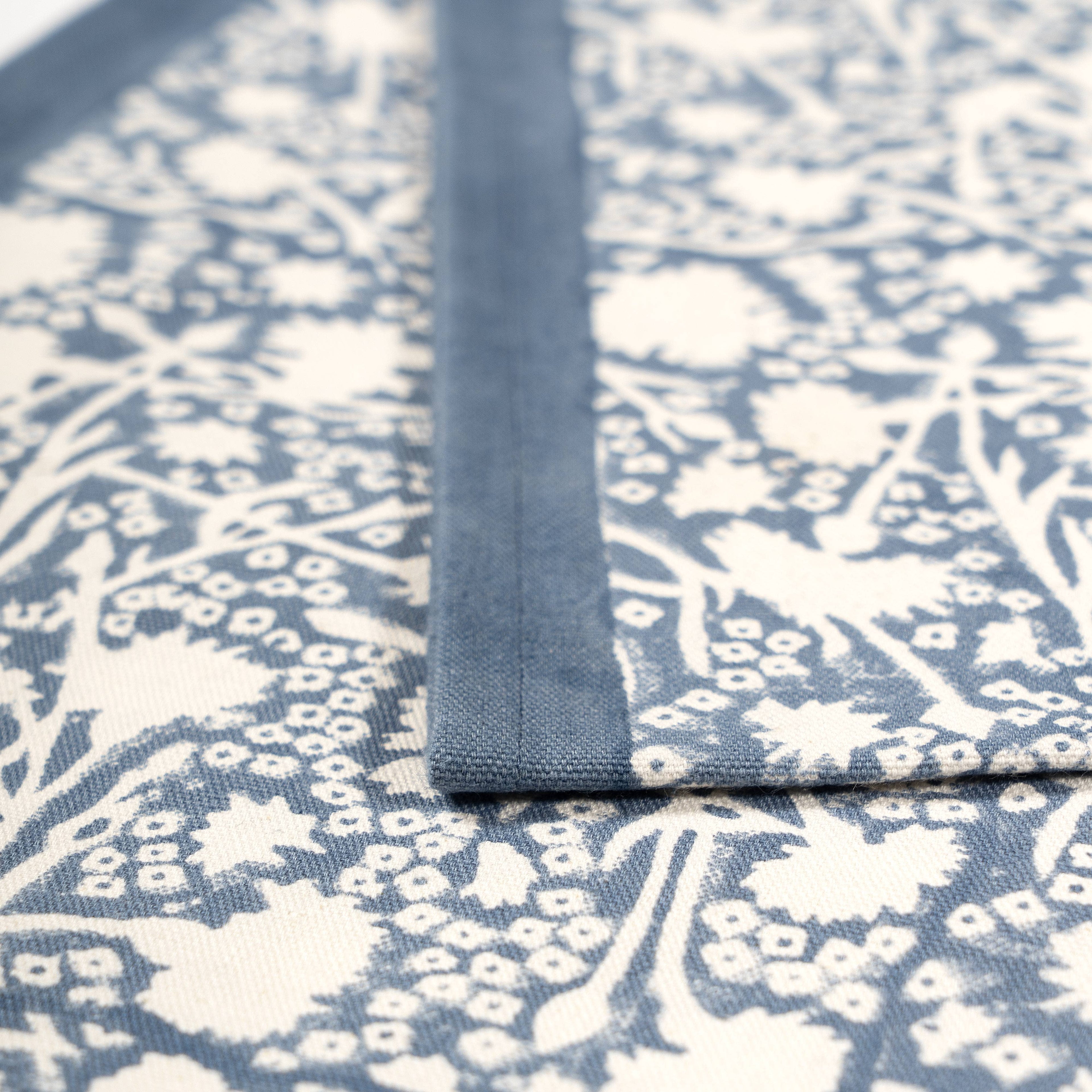 Meadows Bleu Table Runner
