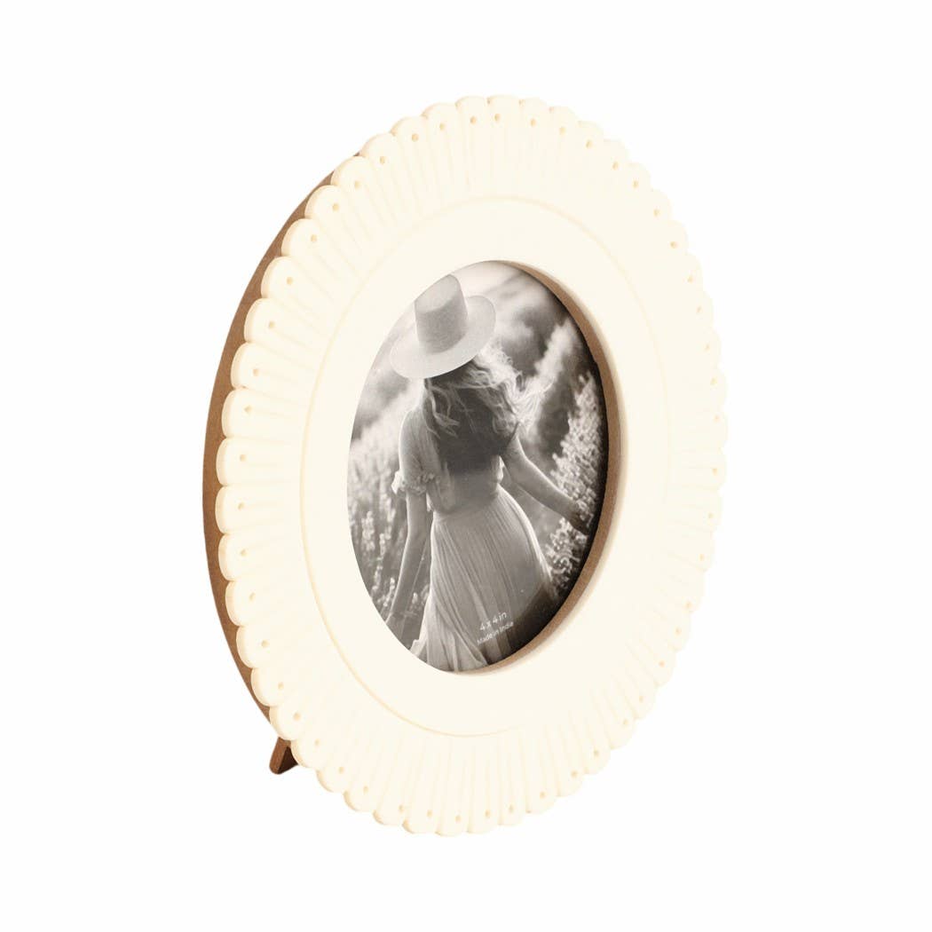 Ivory Resin Round Solid Etched Picture Frame