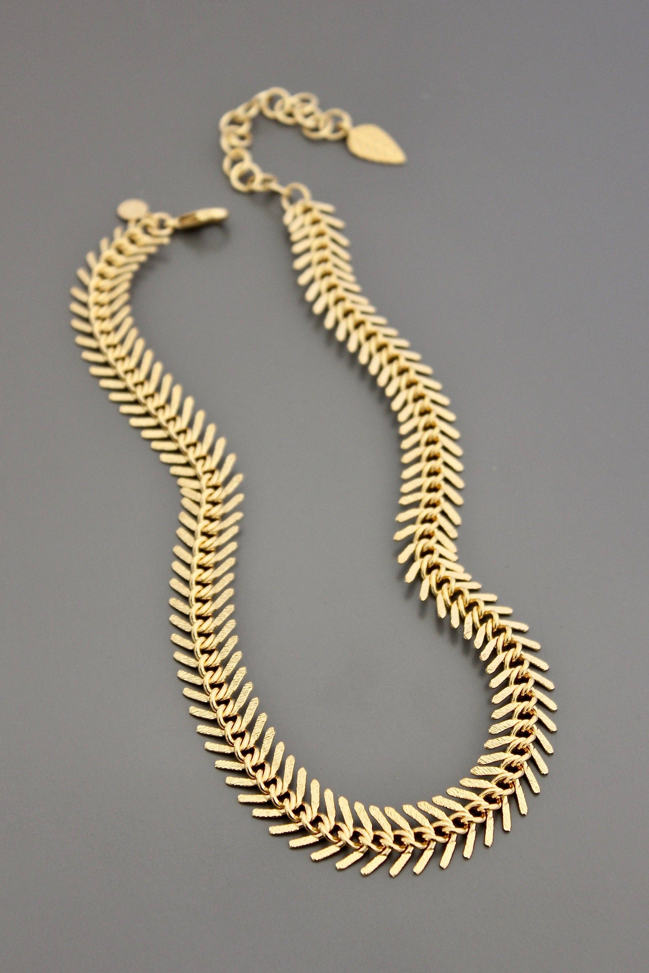 18k matte gold fish bone necklace