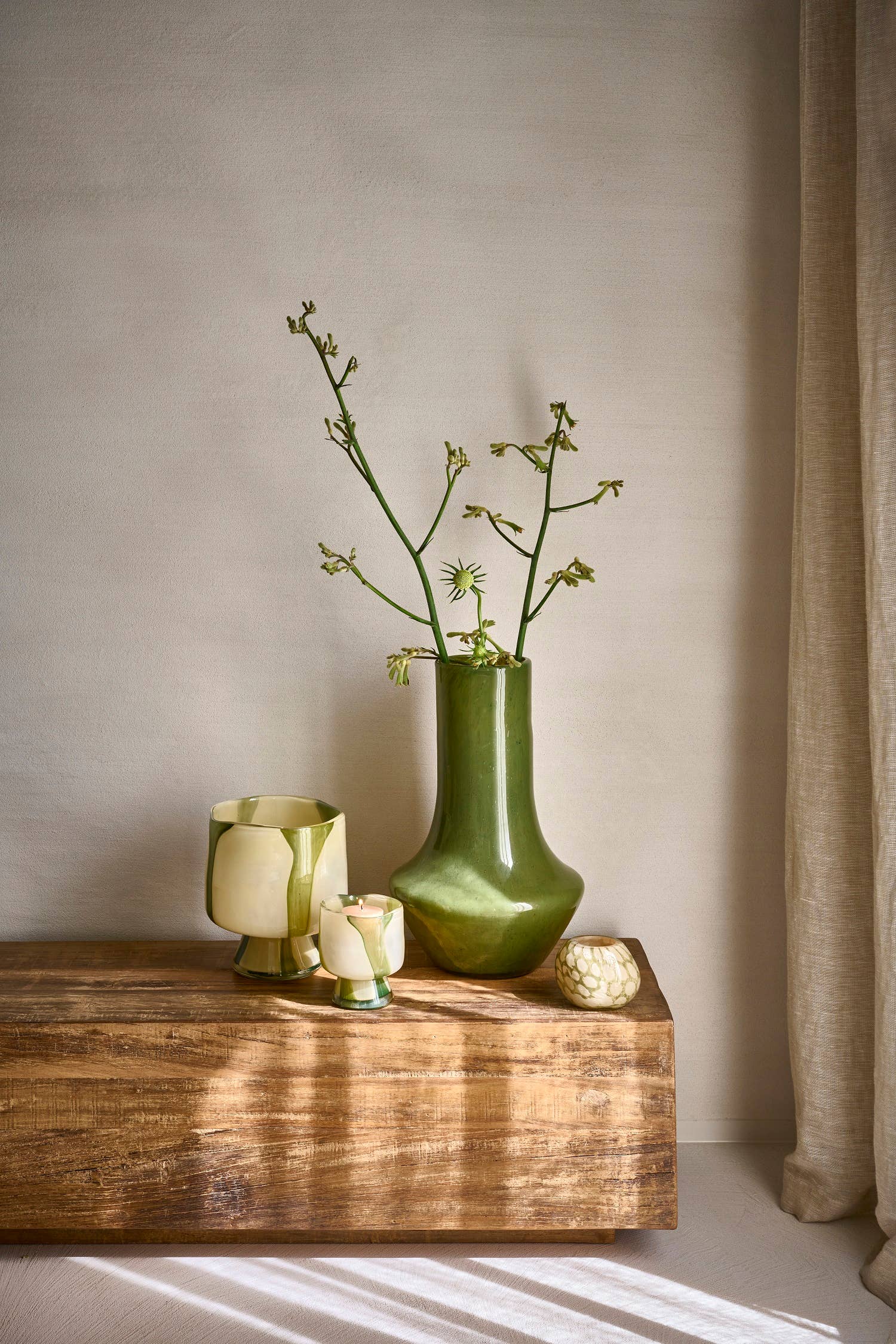 Camou Glass Vase Olive Dia 3.9": Green / Glass