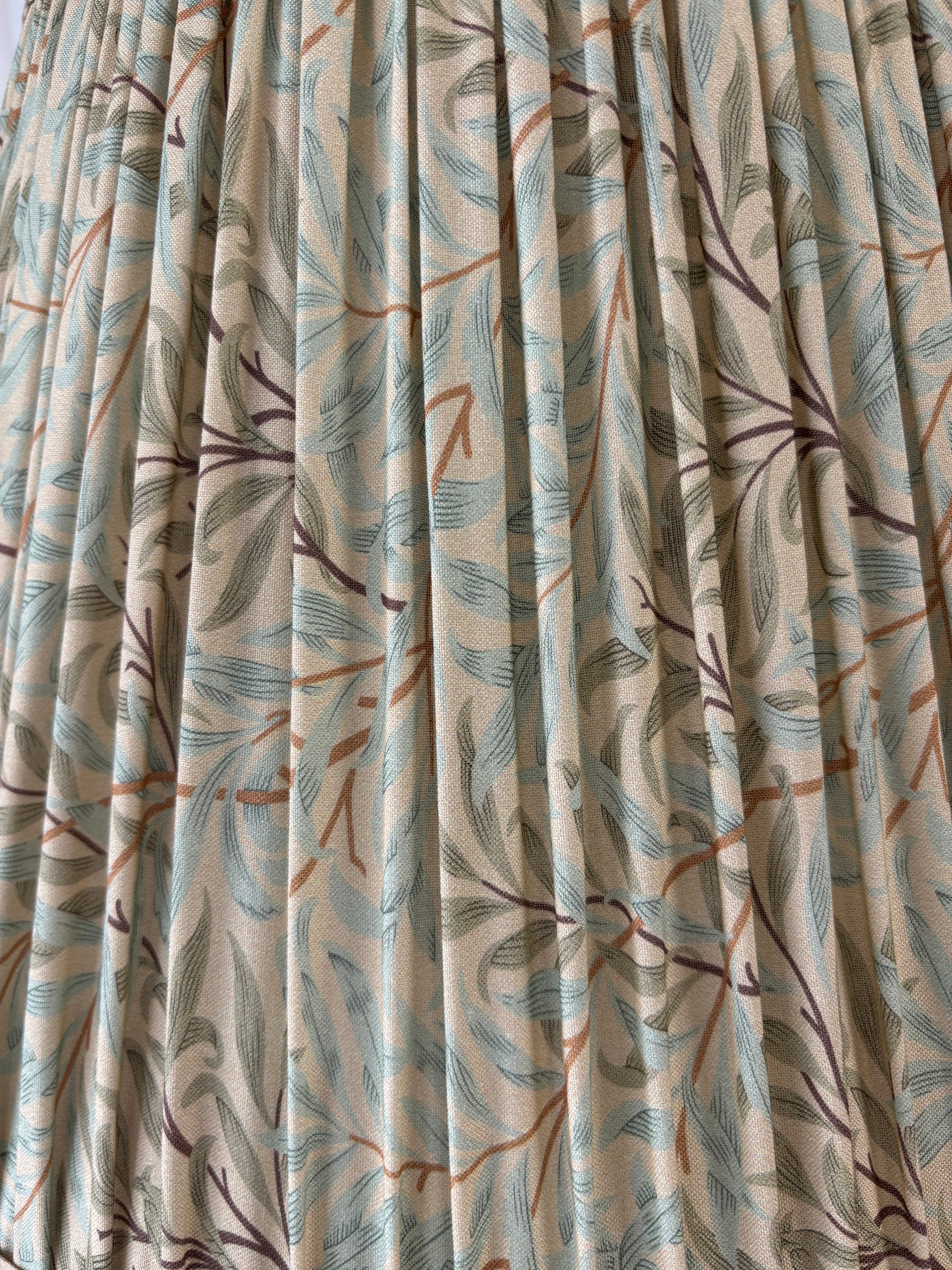 White Ceramic Ribbed Lamp with Pleated Lampshade