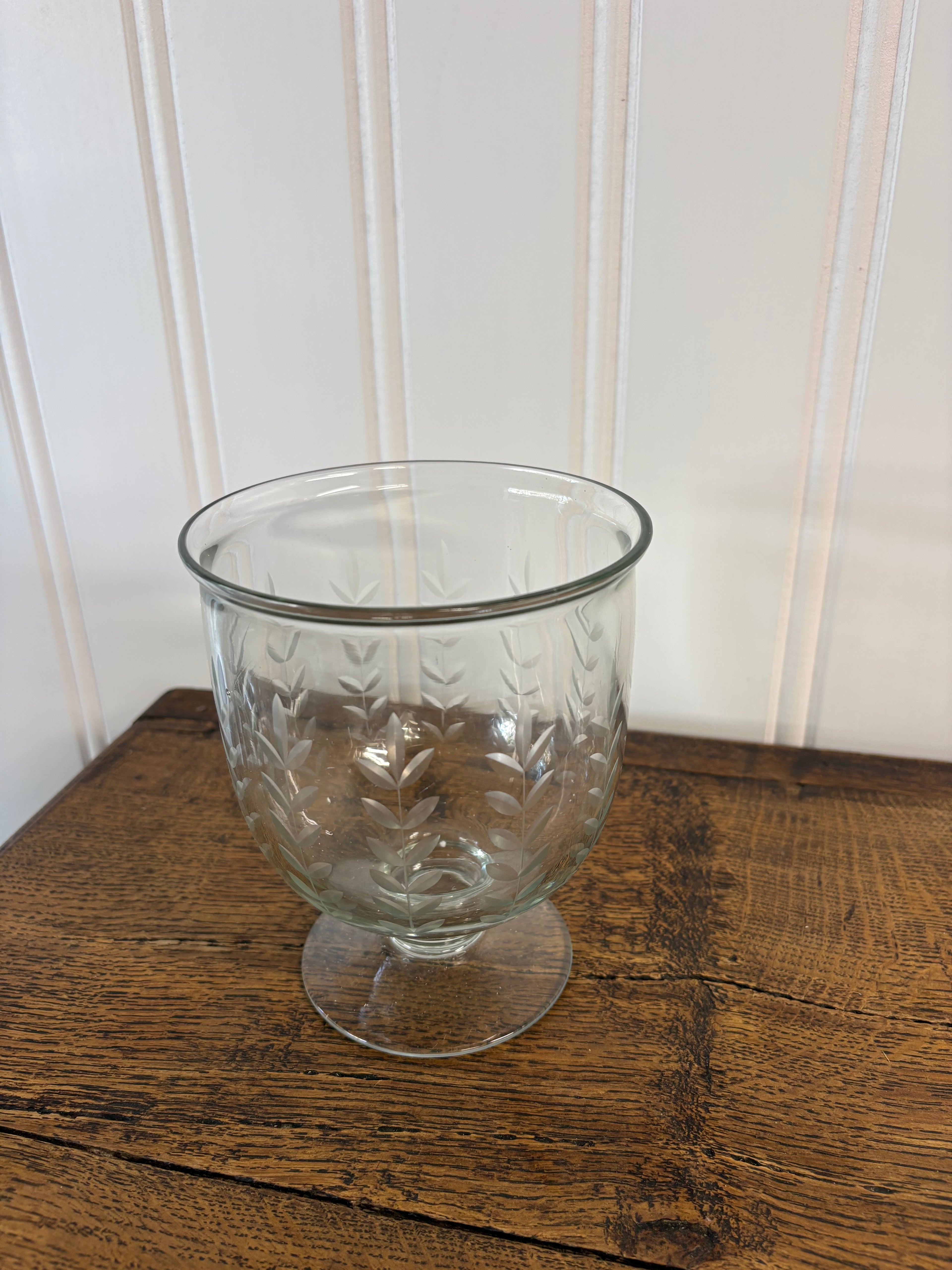 Leaf Etched Hurricane, Small