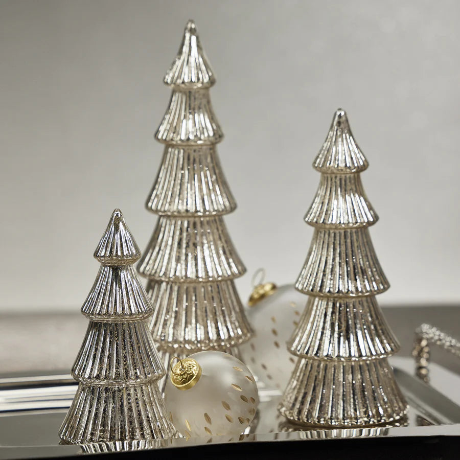 Ribbed LED Antique Tree- Large Silver
