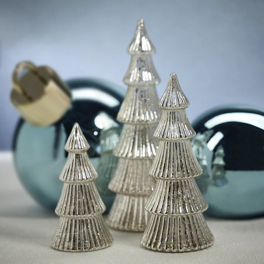 Ribbed LED Antique Tree- Large Silver