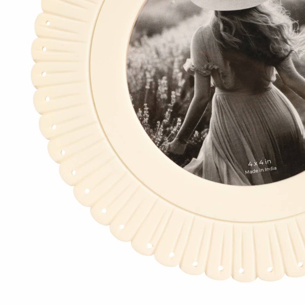 Ivory Resin Round Solid Etched Picture Frame